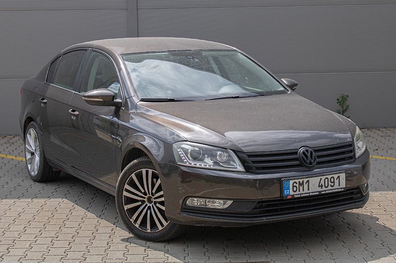 Volkswagen Passat - fotka 3 z 27