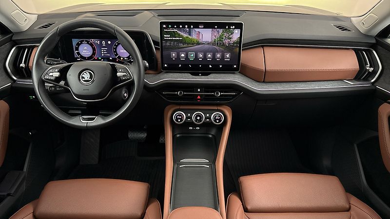 Škoda Kodiaq 2.0 TDI DSG 4x4 Exclusive Sele - fotka 8 z 32