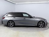 BMW Řada 3 (2022) M Sport 330 e xDrive - náhled 6