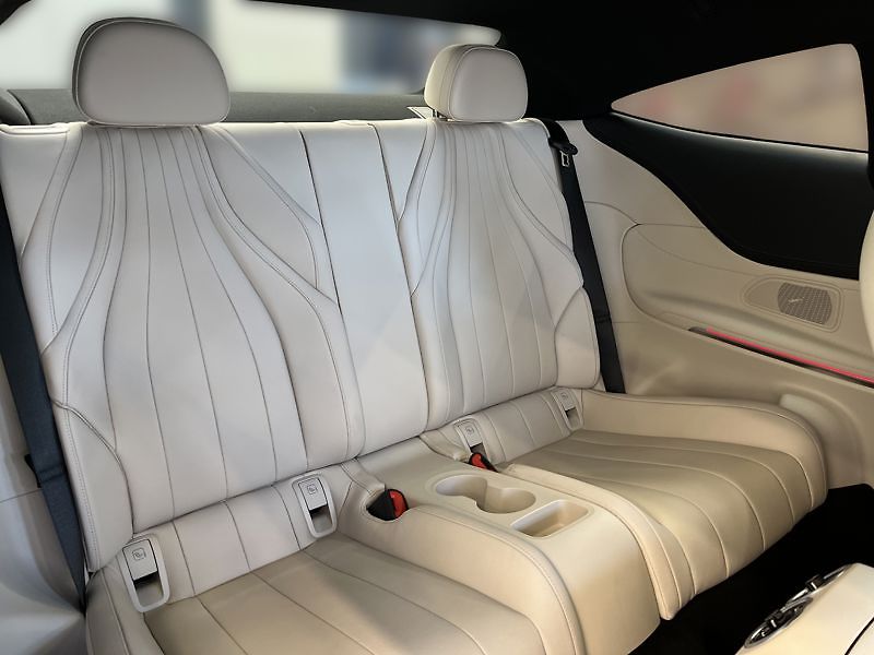 Mercedes-Benz Třídy E CLTřídy CLE 450 4MATIC kupé AM - fotka 20 z 21