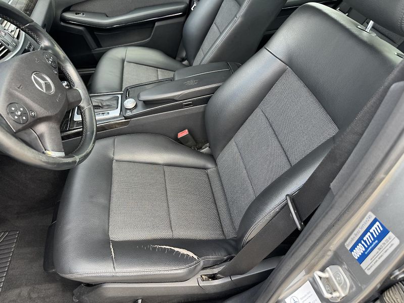 Mercedes-Benz Třídy E (2009) E 250 CDI, Avangarde, Kamera - fotka 17 z 25