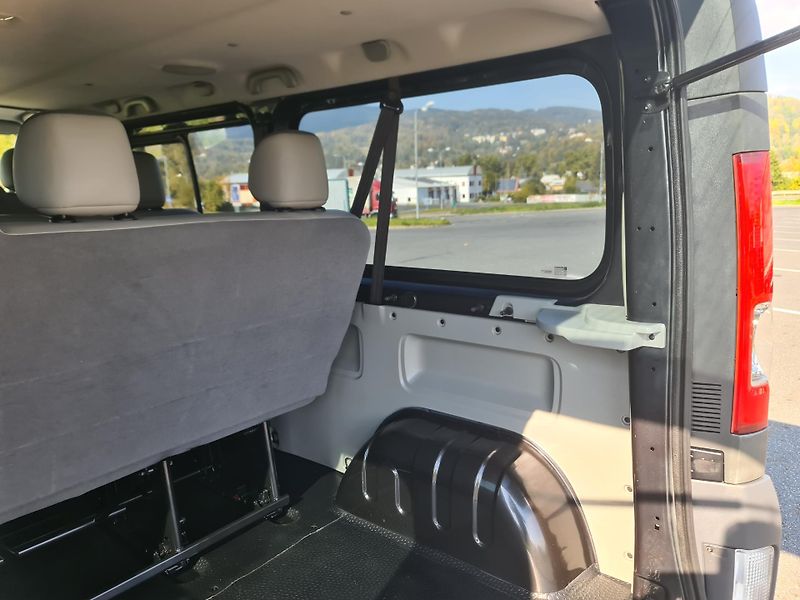 Opel Vivaro (2012) LONG 2.0 CDTi HRADEC KRÁLOVÉ - fotka 60 z 89
