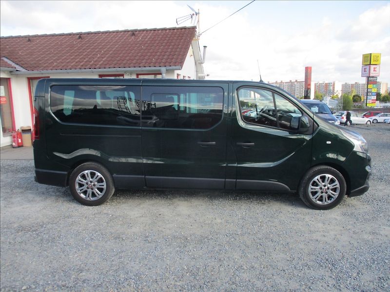 Fiat Talento 2,0 MJT, servis,8míst,CZ,1.maj - fotka 5 z 31