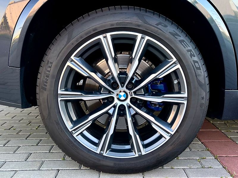 BMW X5 30D xDrive M-Sport-Panorama - fotka 9 z 71