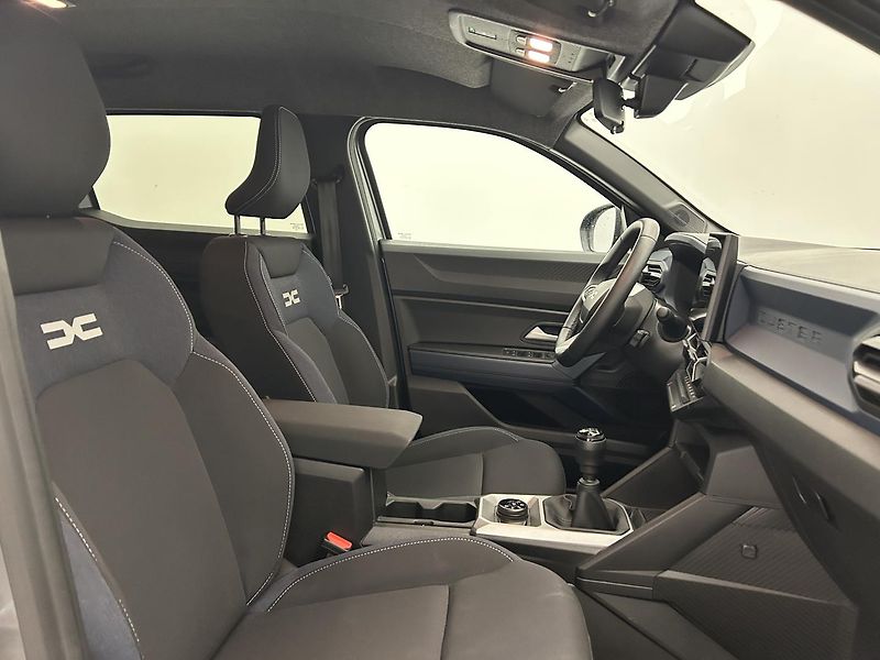 Dacia Duster 1.2 TCE 4x4 Journey - fotka 20 z 26