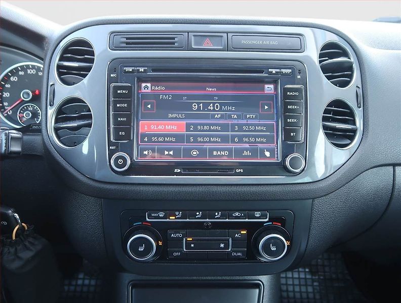 Volkswagen Tiguan (2012) 2.0 TDI, 4X4, Tempomat - fotka 12 z 15