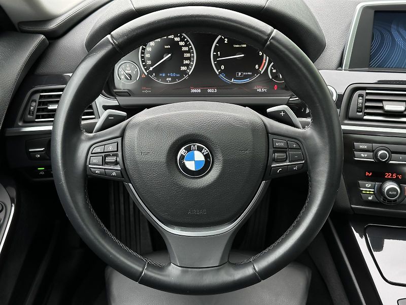 BMW Řada 6 640d Coupé 8AT 230kW Head-Up K - fotka 20 z 42