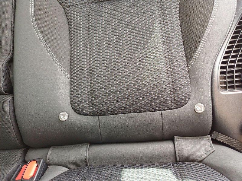 Subaru Forester COMFORT e-Boxer FB 20 110 kW C - fotka 18 z 22