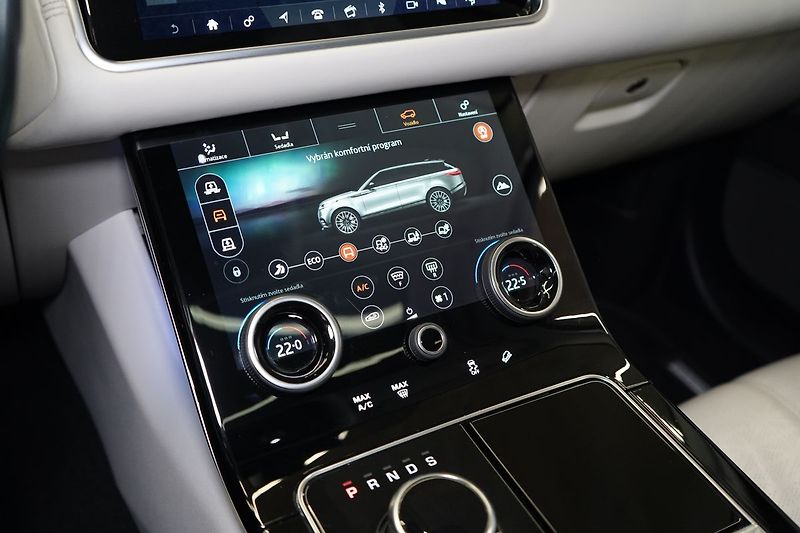 Land Rover Range Rover Velar R-Dynamic HSE, Masáž, Vzduch - fotka 26 z 46