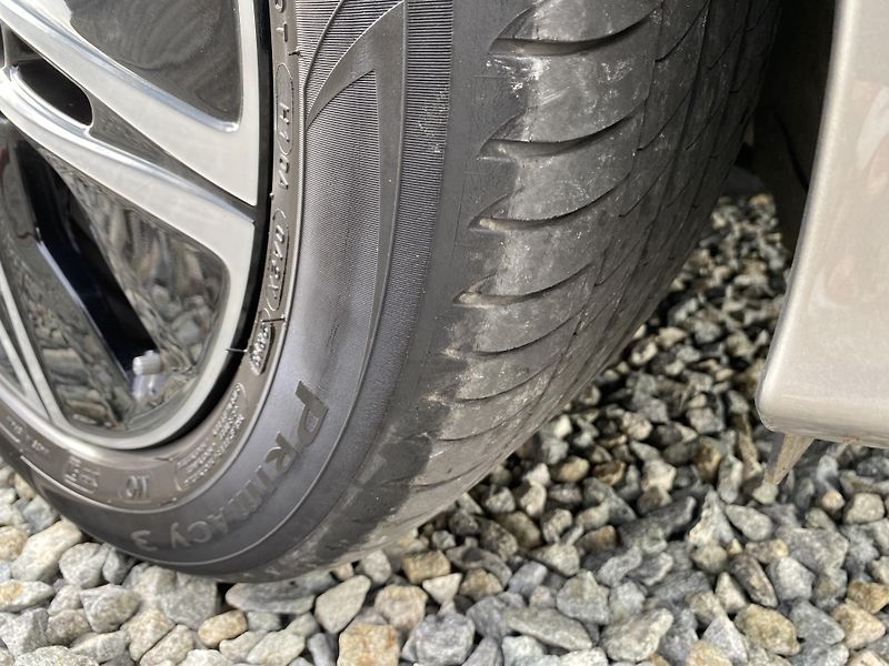 Mercedes-Benz Třídy C C 400 COUPE 4MATIC 51.000KM - fotka 59 z 149