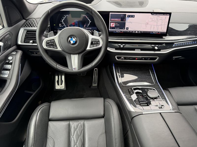 BMW X7 (2024) 40XD 250kW M-PAKET NZN R23 CZ! - fotka 23 z 49