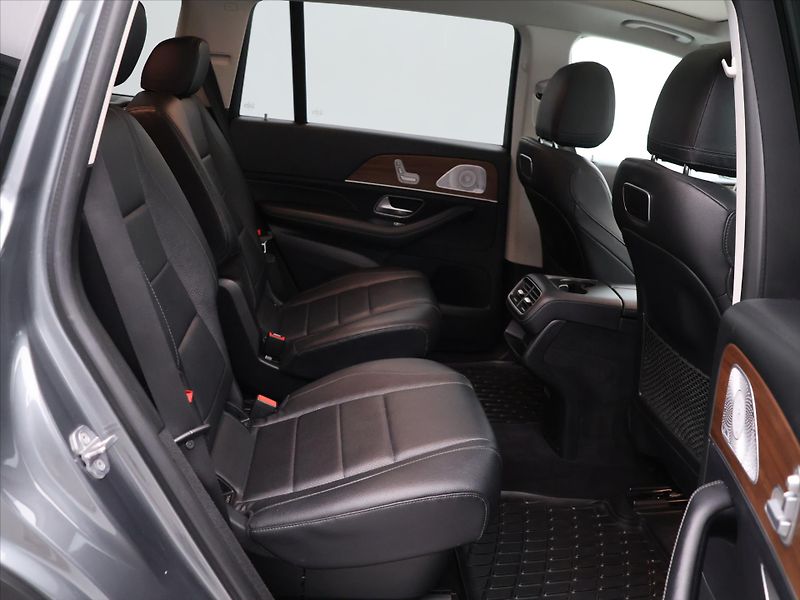 Mercedes-Benz GLS 3,0 450 270kW 4Matic Tažné - fotka 14 z 41
