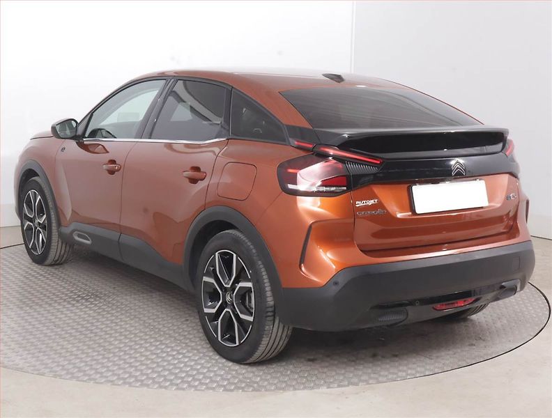 Citroën ë-C4 (2021) 50 kWh, SoH 90% - fotka 4 z 18