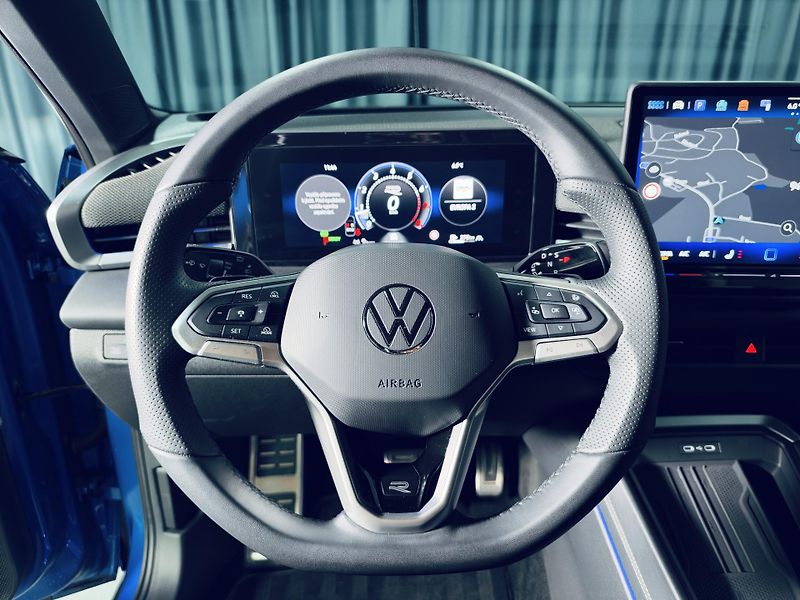 Volkswagen T-Roc (2026) R-LINE*1.5eTSI*110kW*IQ*KEYLES - fotka 16 z 34