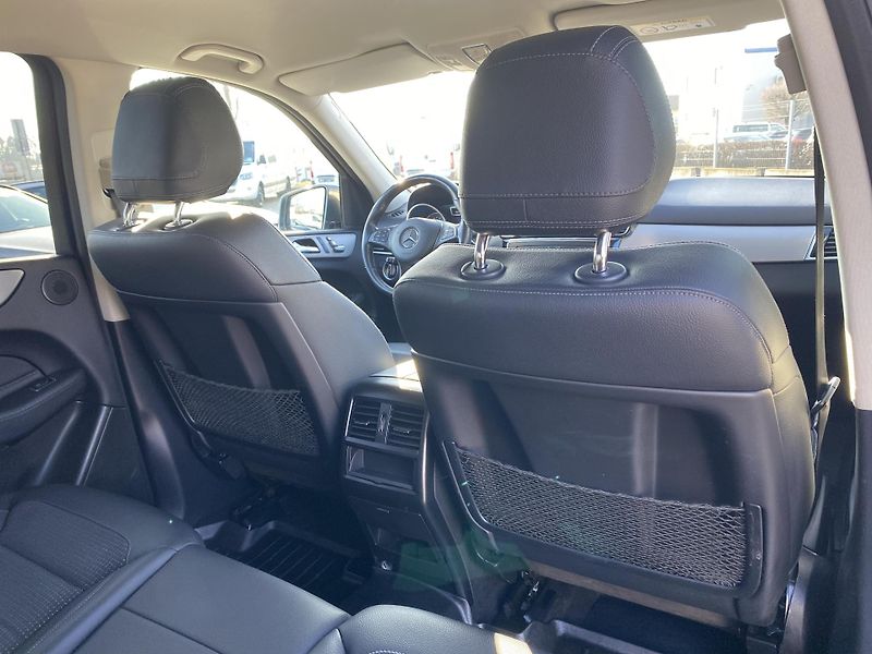 Mercedes-Benz GLE GLE 350d 4M - fotka 20 z 28