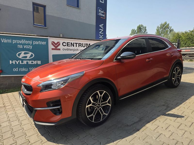 Kia XCeed 1.5-NAVI-KAMERA-V ZÁRUCE - fotka 6 z 24