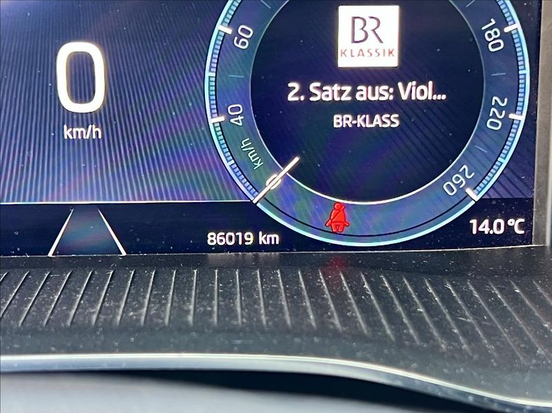 Škoda Octavia 2,0 TDi / EXECUTIVE / záruka - fotka 9 z 15