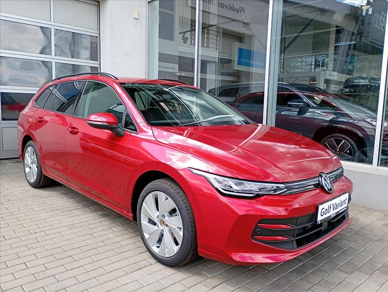 Volkswagen Golf Variant (2026) 1,5 TSI 85kW 6G  People - fotka 3 z 20