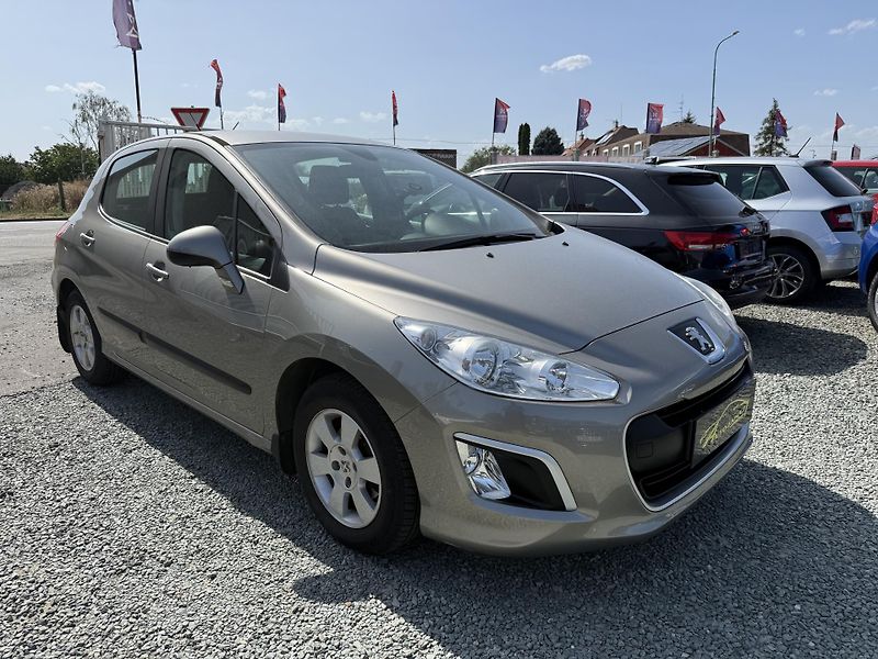 Peugeot 308 1.4 VTi KLIMA SERVISKA - fotka 1 z 13