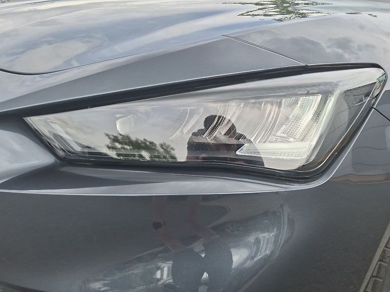 Seat Leon ST 1.5 TSI 110kw Style - fotka 26 z 27