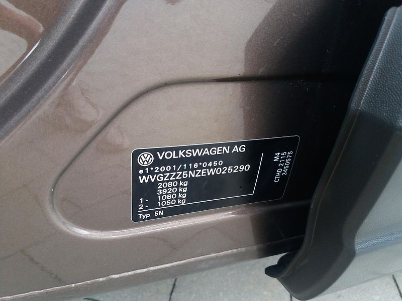 Volkswagen Tiguan 1.4TSi,118kW,Sport-Style,TAŽNY - fotka 23 z 29