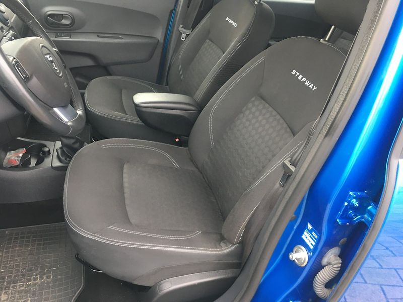 Dacia Lodgy (2015) 1.2 i 85 kW STEPWAY - fotka 12 z 19