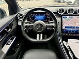Mercedes-Benz GLC (2023) 300 e 4MATIC SUV - náhled 23