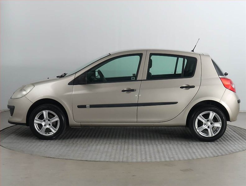 Renault Clio (2007) 1.2 16V , nová STK - fotka 3 z 15