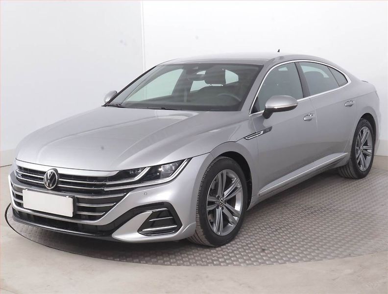 Volkswagen Arteon (2021) R-line 2.0 TDI - fotka 2 z 17