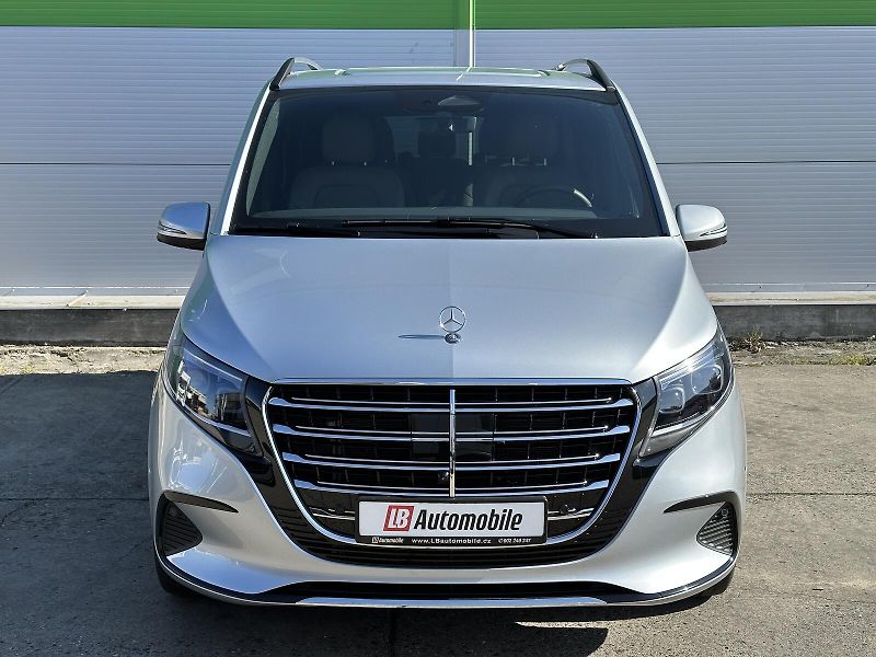 Mercedes-Benz Třídy V 300d Long 4MATIC Exclusive Vzd - fotka 2 z 71