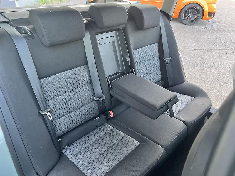 Škoda Octavia 1.4TSI 90KW,DSG,TZ,ELEGANCE - fotka 20 z 39