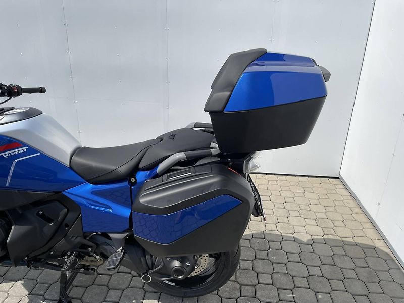 BMW (2026) R 1300 RT - fotka 12 z 17