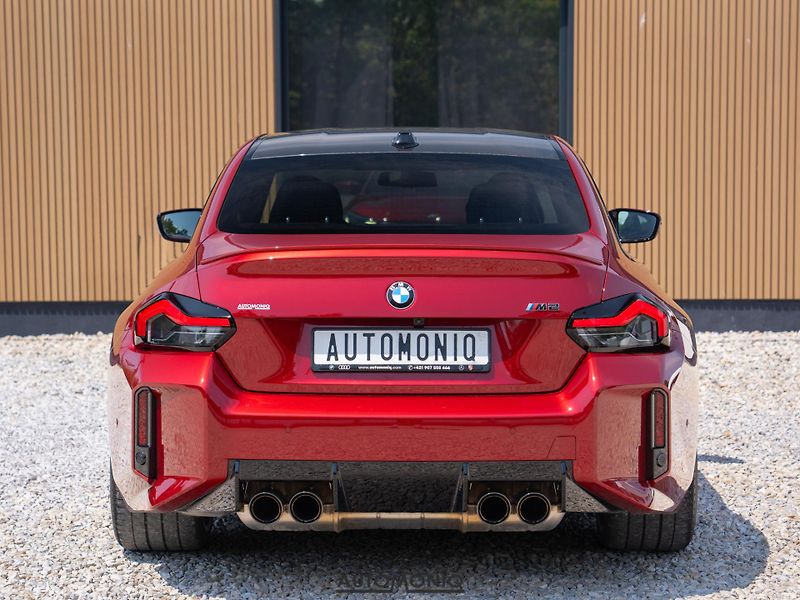BMW M2 (2025) G87 M Drive, Carbon, H&K, HUD - fotka 18 z 23
