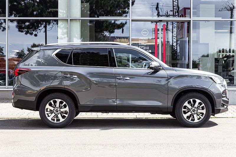 KGM Rexton (2026) 2,2 e-XDI 4WD PREMIUM PLUS - fotka 5 z 17