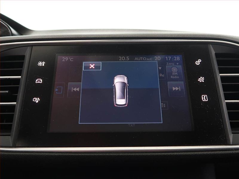 Peugeot 308 (2017) 1.2 PureTech, ČR,1.maj - fotka 16 z 17