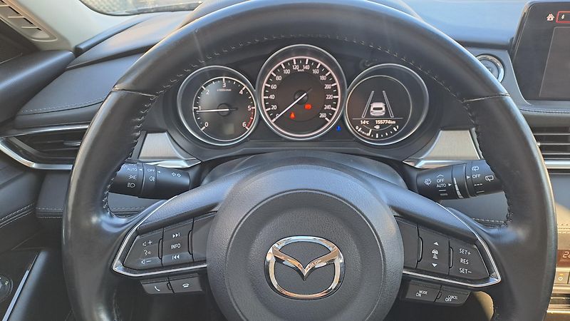 Mazda 6 2.2 Skyactiv-D 150 - fotka 24 z 28
