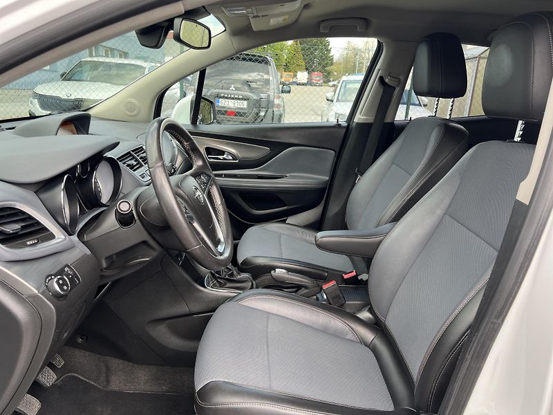 Opel Mokka 1.4T COSMO 4x4 KAMERA NAVI - fotka 9 z 37