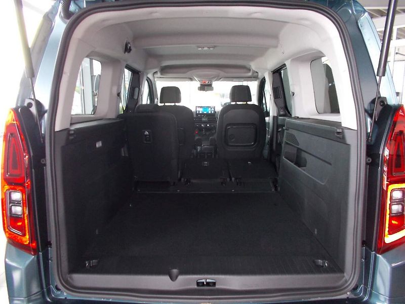 Opel Combo (2026) Elegance Plus L2H1 1.5 CDTI (9 - fotka 15 z 35