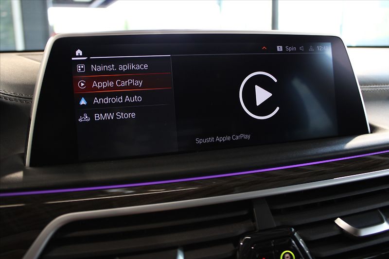 BMW Řada 7 740d xDrive Masáž/NezTop/360°/ - fotka 18 z 37