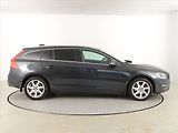 Volvo V60 (2014) D4 2.0, Automat, Navi, Xenony - náhled 6