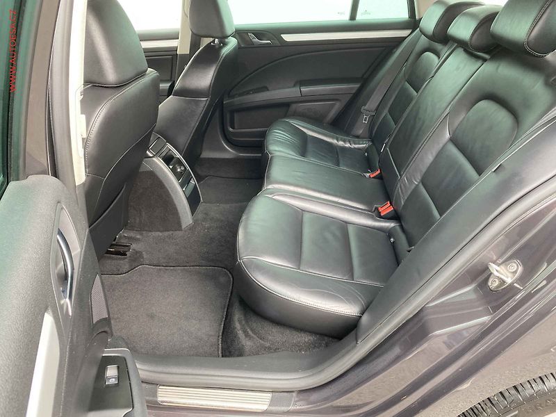 Škoda Superb (2010) 2.0TDi, DSG, xenon, park - fotka 10 z 19