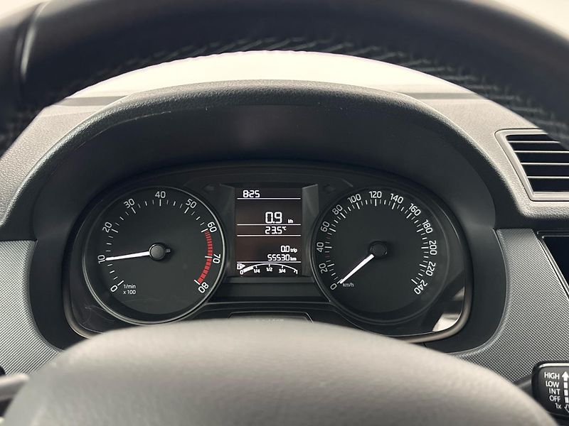 Škoda Fabia Active - fotka 11 z 27