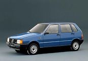 Fiat Uno je slavným modelem po celém světě. Jen ve Finsku se mu vůbec nedařilo, a to nejen proto, že by tamější podmínky v celku dlouho nevydržel, ale také proto, že ve Finštině označení Uno znamená „blázen“.