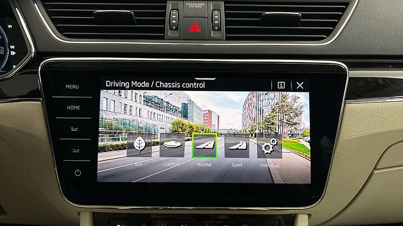 Škoda Superb 2.0 TDI DSG 4x4 L&K - fotka 32 z 32