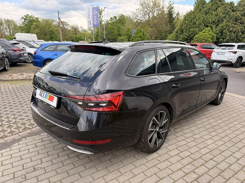 Škoda Superb COMBI 2,0 TDI 4x4 SPORTLINE - fotka 2 z 14