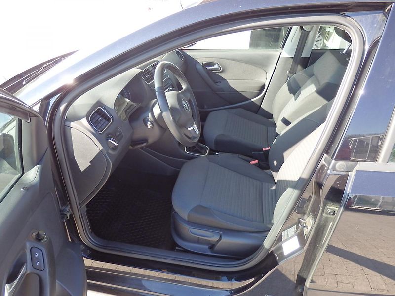 Volkswagen Polo 1.2 TSI 77 kW KLIMA, ESP - fotka 7 z 13