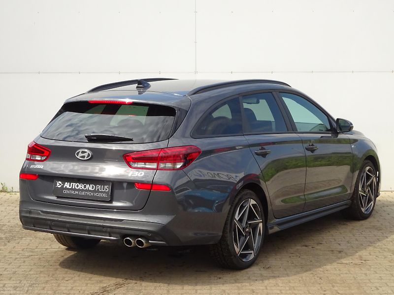 Hyundai i30 1.5 T-GDI 103kW DCT N-Line - fotka 2 z 20