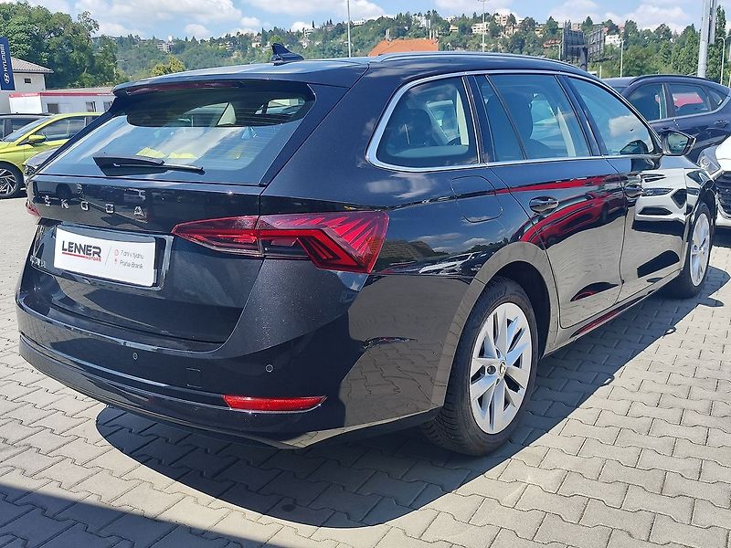 Škoda Octavia 2.0 TDI/110kW Style - fotka 5 z 30
