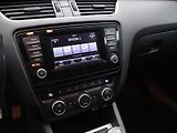 Škoda Octavia 1,4 TSI 103kW Elegance Xenon - náhled 17