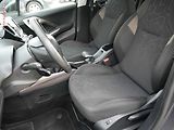 Peugeot 2008 (2016) 1.2 PT, 1.maj,ČR, servis - náhled 9